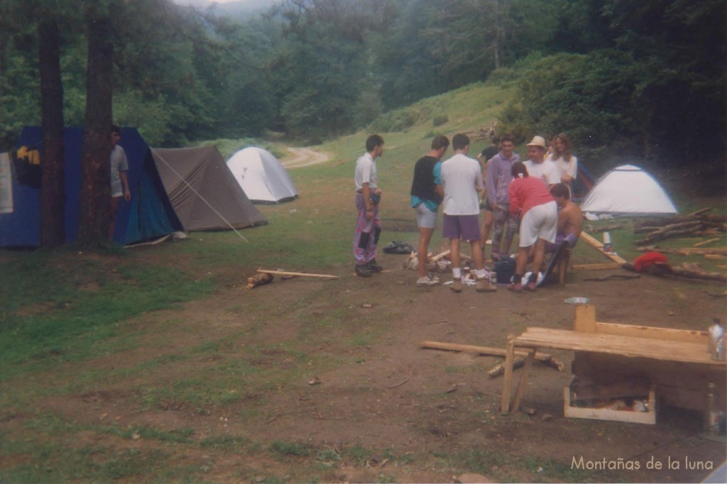 Campamento en el valle del Txangoa, afluente del Iraty